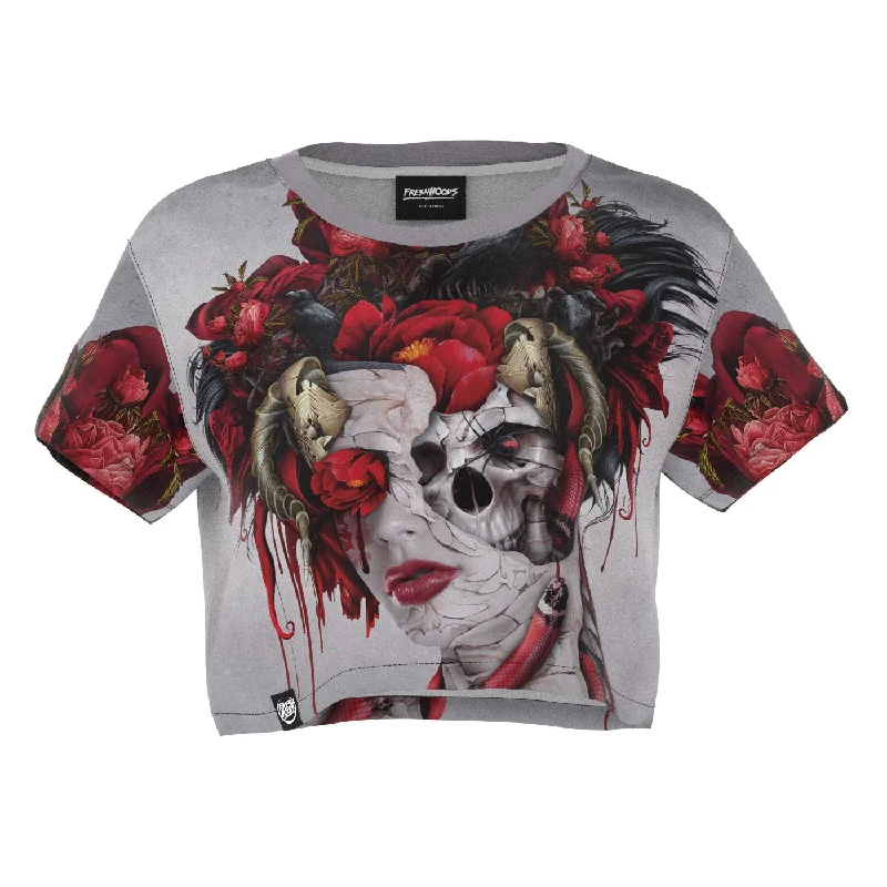 Women's Blouse for BusinessQueen Of Snakes And Black Widow Crop Top