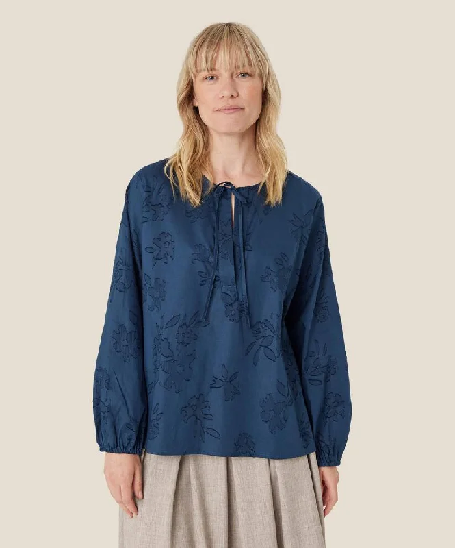 Women's Blouse with Rounded Collar1009504 MaDavy Blouse - Moonlit Ocean