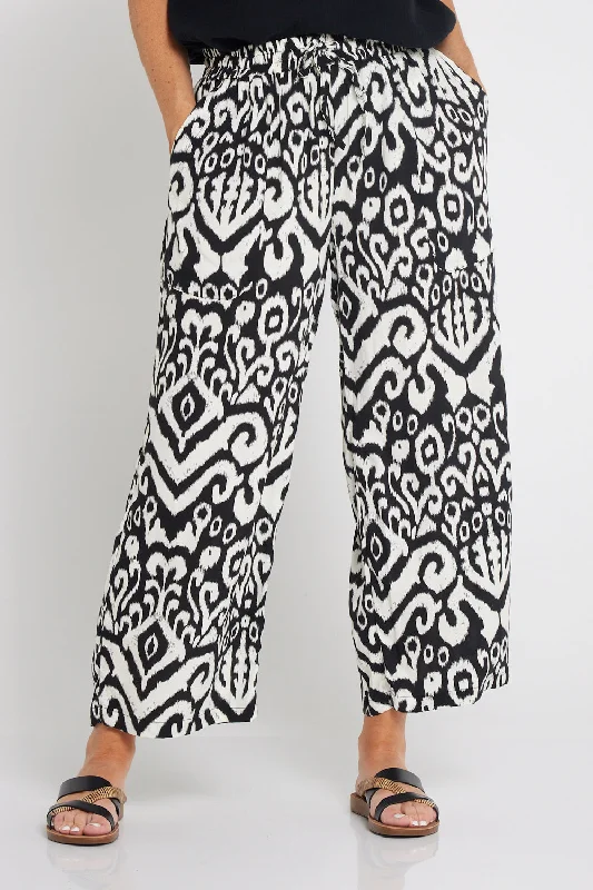 Women's Harem ShortsAiko Lightweight Pants - Black/Ivory Ikat