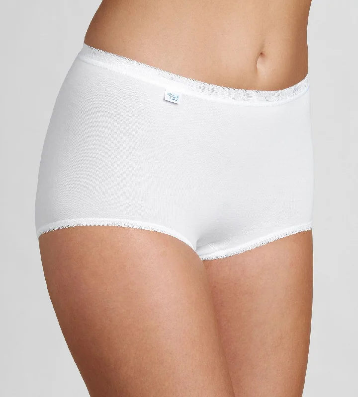 plus-size lace panties with a high-waisted design, full coverage, and tummy control for all-day wearsloggi Basic+ Maxi 10005037 0003 WHITE